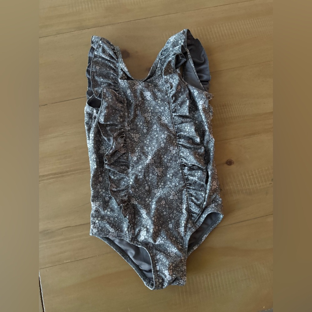 Jamie Kay Swimsuit 4 YR EUC